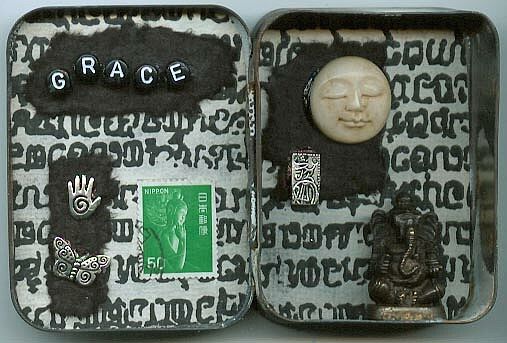 pocket
shrine
